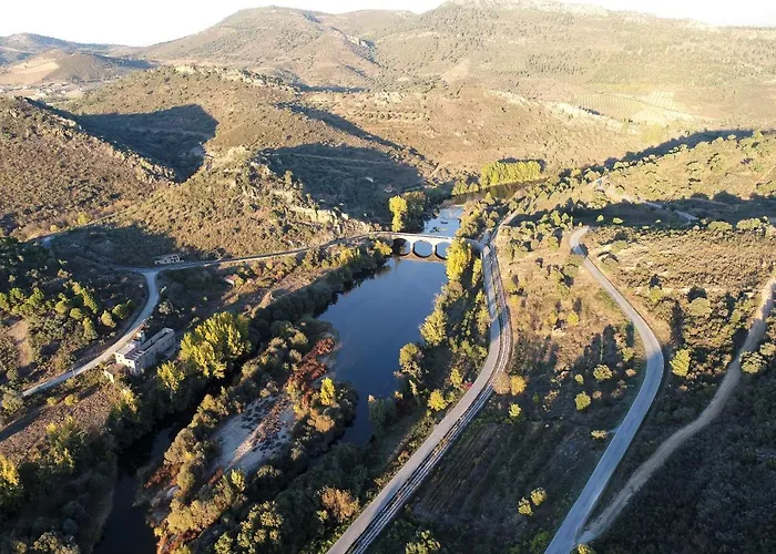 Casa Do Ferrador * 米兰德拉